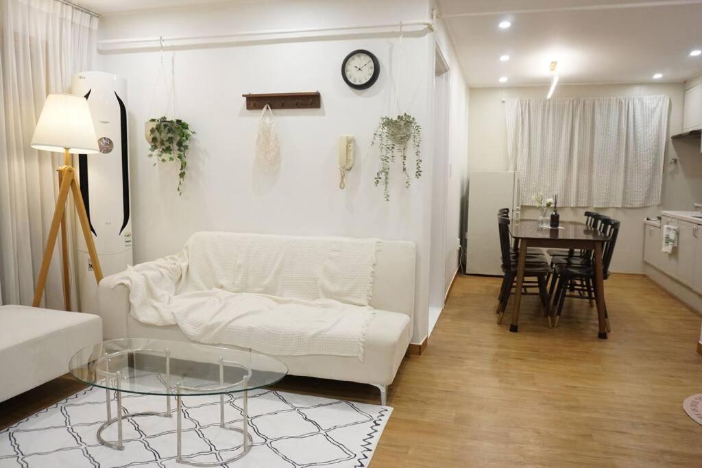 Apartment Ou House Seoul