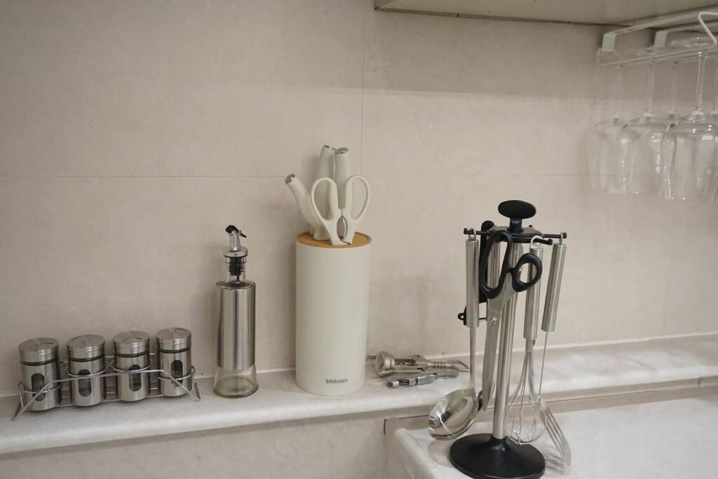Apartment Ou House
